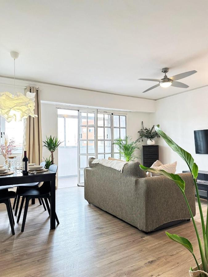 Your Sunny & Spacious Portview Home Valencia Exterior photo